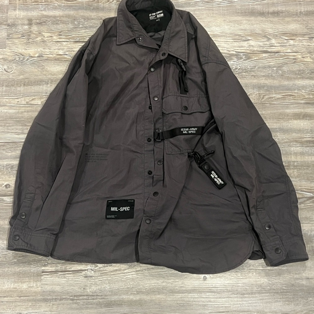 Izzue Military Button-Up Shirt